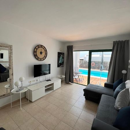 Oasis Blue - Beautiful 1 Bedroom Apartment On Private Complex With Pool Tías Exterior foto
